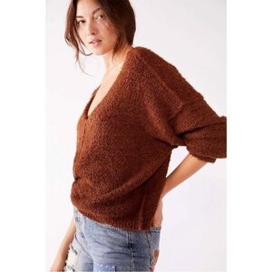 Free People icing pullover mocha java brown v neck fuzzy warm sweater small